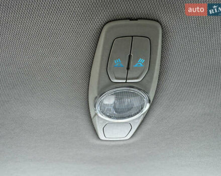 Чорний Форд Фокус, об'ємом двигуна 1.6 л та пробігом 278 тис. км за 8599 $, фото 35 на Automoto.ua