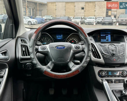 Черный Форд Фокус, объемом двигателя 0 л и пробегом 219 тыс. км за 8400 $, фото 12 на Automoto.ua