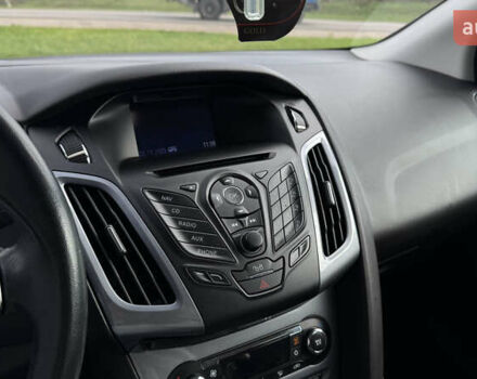 Чорний Форд Фокус, об'ємом двигуна 1.6 л та пробігом 265 тис. км за 9299 $, фото 29 на Automoto.ua