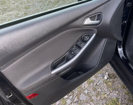 Чорний Форд Фокус, об'ємом двигуна 1.6 л та пробігом 191 тис. км за 8600 $, фото 12 на Automoto.ua