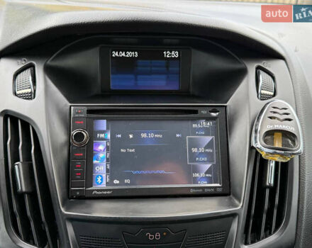 Черный Форд Фокус, объемом двигателя 1.6 л и пробегом 253 тыс. км за 6999 $, фото 51 на Automoto.ua