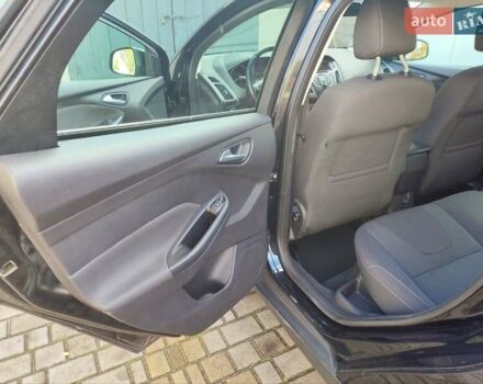 Форд Фокус 2013 в Радивилове на Automoto.ua Черный Форд Фокус, объемом двигателя 1.6 л и пробегом 260 тыс. км за 8650 $, фото 8 на Automoto.ua