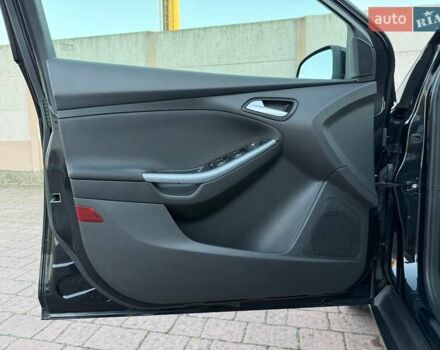 Чорний Форд Фокус, об'ємом двигуна 1.6 л та пробігом 235 тис. км за 8650 $, фото 88 на Automoto.ua