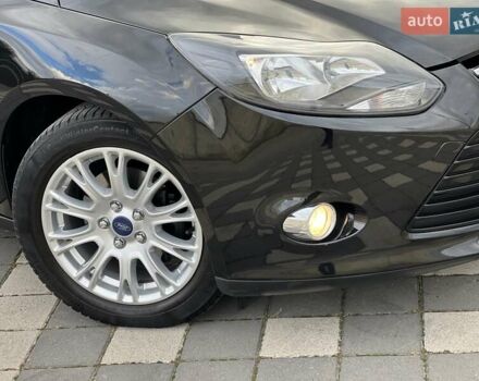Форд Фокус 2013 в Стрые на Automoto.ua Черный Форд Фокус, объемом двигателя 1.6 л и пробегом 224 тыс. км за 8750 $, фото 11 на Automoto.ua