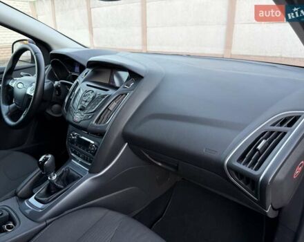 Чорний Форд Фокус, об'ємом двигуна 1.6 л та пробігом 235 тис. км за 8650 $, фото 129 на Automoto.ua