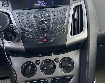 Форд Фокус 2013 в Киеве на Automoto.ua Черный Форд Фокус, объемом двигателя 1.56 л и пробегом 288 тыс. км за 7900 $, фото 21 на Automoto.ua