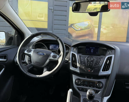 Форд Фокус 2013 у Стрые на Automoto.ua Чорний Форд Фокус, об'ємом двигуна 1.6 л та пробігом 240 тис. км за 8999 $, фото 36 на Automoto.ua