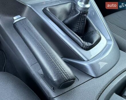 Чорний Форд Фокус, об'ємом двигуна 1.6 л та пробігом 235 тис. км за 8650 $, фото 117 на Automoto.ua