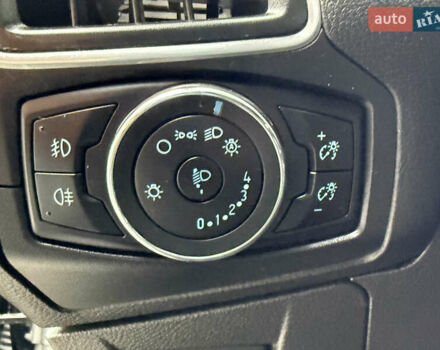 Форд Фокус 2013 в Стрые на Automoto.ua Черный Форд Фокус, объемом двигателя 1.6 л и пробегом 253 тыс. км за 7800 $, фото 50 на Automoto.ua