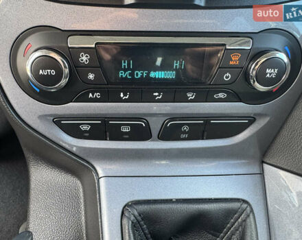 Чорний Форд Фокус, об'ємом двигуна 1.6 л та пробігом 278 тис. км за 8599 $, фото 19 на Automoto.ua