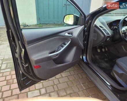Форд Фокус 2013 в Радивилове на Automoto.ua Черный Форд Фокус, объемом двигателя 1.6 л и пробегом 260 тыс. км за 8650 $, фото 6 на Automoto.ua