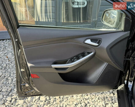 Форд Фокус 2013 у Стрые на Automoto.ua Чорний Форд Фокус, об'ємом двигуна 1.6 л та пробігом 240 тис. км за 8999 $, фото 44 на Automoto.ua