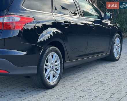 Чорний Форд Фокус, об'ємом двигуна 1.6 л та пробігом 278 тис. км за 8599 $, фото 67 на Automoto.ua