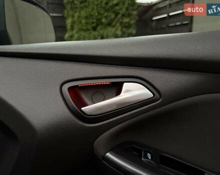 Чорний Форд Фокус, об'ємом двигуна 1.6 л та пробігом 227 тис. км за 8450 $, фото 73 на Automoto.ua