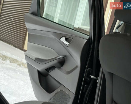 Черный Форд Фокус, объемом двигателя 1.6 л и пробегом 186 тыс. км за 7700 $, фото 46 на Automoto.ua