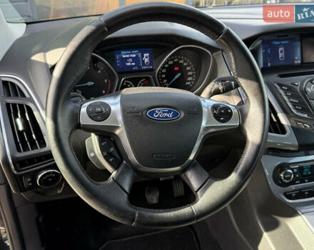 Форд Фокус 2013 у Стрые на Automoto.ua Чорний Форд Фокус, об'ємом двигуна 1.6 л та пробігом 240 тис. км за 8999 $, фото 46 на Automoto.ua