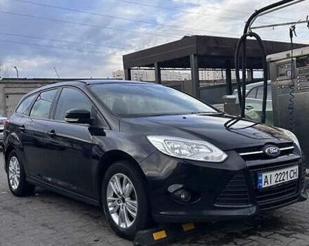Форд Фокус 2013 в Киеве на Automoto.ua Черный Форд Фокус, объемом двигателя 1.56 л и пробегом 288 тыс. км за 7900 $, фото 2 на Automoto.ua
