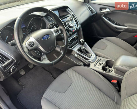 Чорний Форд Фокус, об'ємом двигуна 1.6 л та пробігом 278 тис. км за 8599 $, фото 36 на Automoto.ua