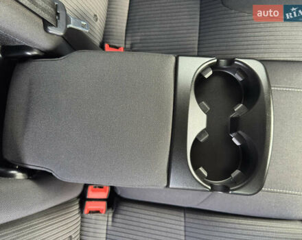 Чорний Форд Фокус, об'ємом двигуна 1.6 л та пробігом 278 тис. км за 8599 $, фото 90 на Automoto.ua