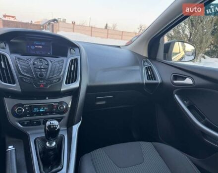 Черный Форд Фокус, объемом двигателя 1.6 л и пробегом 224 тыс. км за 8750 $, фото 56 на Automoto.ua