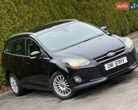 Черный Форд Фокус, объемом двигателя 1.6 л и пробегом 213 тыс. км за 8700 $, фото 6 на Automoto.ua