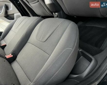 Чорний Форд Фокус, об'ємом двигуна 1.6 л та пробігом 218 тис. км за 8950 $, фото 100 на Automoto.ua