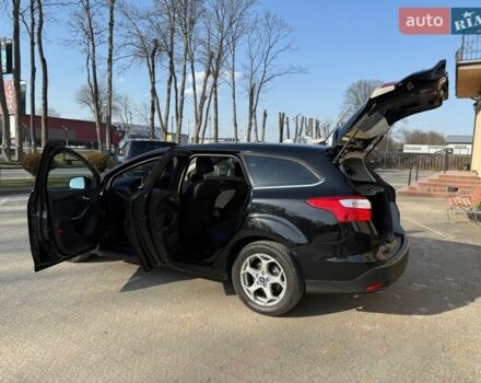 Чорний Форд Фокус, об'ємом двигуна 1.6 л та пробігом 246 тис. км за 7999 $, фото 26 на Automoto.ua