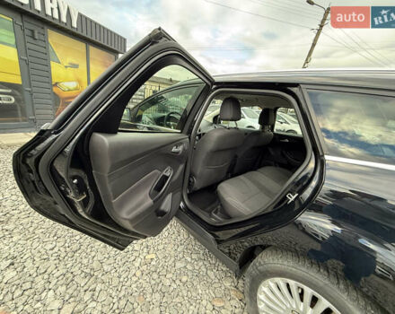 Форд Фокус 2013 в Стрые на Automoto.ua Черный Форд Фокус, объемом двигателя 1.6 л и пробегом 253 тыс. км за 7800 $, фото 46 на Automoto.ua