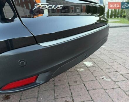 Чорний Форд Фокус, об'ємом двигуна 1.6 л та пробігом 235 тис. км за 8650 $, фото 70 на Automoto.ua