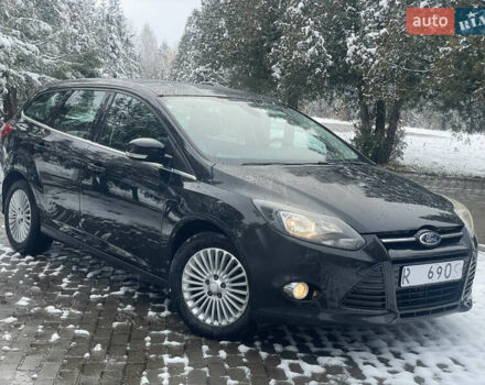 Черный Форд Фокус, объемом двигателя 1.6 л и пробегом 260 тыс. км за 7750 $, фото 2 на Automoto.ua
