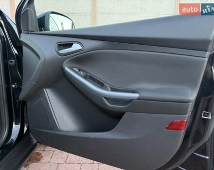 Чорний Форд Фокус, об'ємом двигуна 1.6 л та пробігом 235 тис. км за 8650 $, фото 119 на Automoto.ua