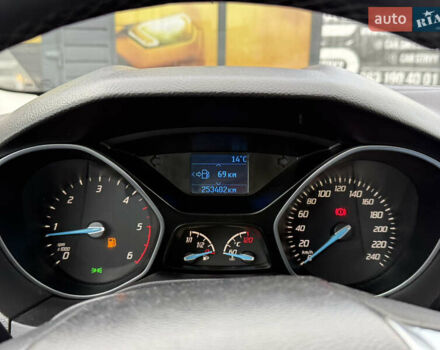 Форд Фокус 2013 в Стрые на Automoto.ua Черный Форд Фокус, объемом двигателя 1.6 л и пробегом 253 тыс. км за 7800 $, фото 51 на Automoto.ua