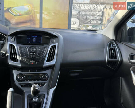 Форд Фокус 2013 у Стрые на Automoto.ua Чорний Форд Фокус, об'ємом двигуна 1.6 л та пробігом 240 тис. км за 8999 $, фото 37 на Automoto.ua