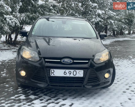 Черный Форд Фокус, объемом двигателя 1.6 л и пробегом 260 тыс. км за 7750 $, фото 3 на Automoto.ua