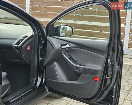 Черный Форд Фокус, объемом двигателя 1.6 л и пробегом 231 тыс. км за 8999 $, фото 69 на Automoto.ua