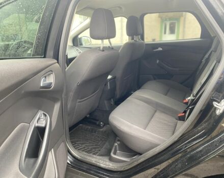 Черный Форд Фокус, объемом двигателя 1.6 л и пробегом 231 тыс. км за 8300 $, фото 18 на Automoto.ua