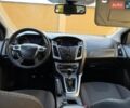 Черный Форд Фокус, объемом двигателя 1.6 л и пробегом 247 тыс. км за 8450 $, фото 79 на Automoto.ua