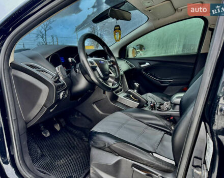 Черный Форд Фокус, объемом двигателя 1.6 л и пробегом 271 тыс. км за 8000 $, фото 9 на Automoto.ua