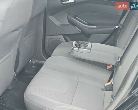 Черный Форд Фокус, объемом двигателя 1.6 л и пробегом 231 тыс. км за 8999 $, фото 72 на Automoto.ua