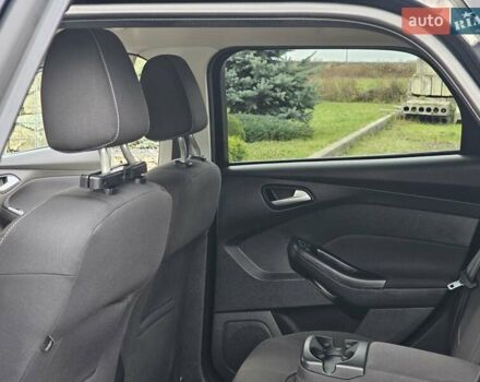 Черный Форд Фокус, объемом двигателя 1.6 л и пробегом 231 тыс. км за 8999 $, фото 75 на Automoto.ua