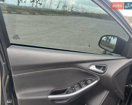 Черный Форд Фокус, объемом двигателя 2 л и пробегом 265 тыс. км за 8999 $, фото 12 на Automoto.ua