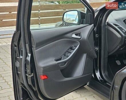 Черный Форд Фокус, объемом двигателя 1.6 л и пробегом 231 тыс. км за 8999 $, фото 58 на Automoto.ua