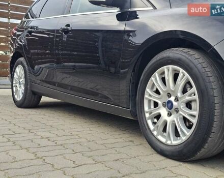 Черный Форд Фокус, объемом двигателя 1.6 л и пробегом 231 тыс. км за 8999 $, фото 19 на Automoto.ua