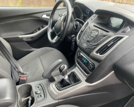 Черный Форд Фокус, объемом двигателя 1.6 л и пробегом 231 тыс. км за 8300 $, фото 12 на Automoto.ua