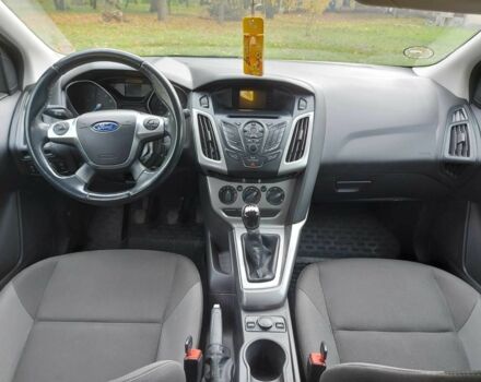 Черный Форд Фокус, объемом двигателя 1.6 л и пробегом 170 тыс. км за 7300 $, фото 13 на Automoto.ua