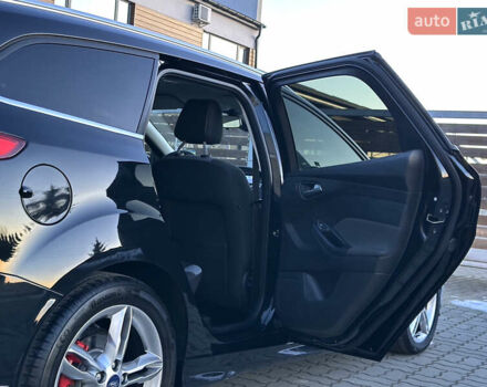 Чорний Форд Фокус, об'ємом двигуна 1.6 л та пробігом 195 тис. км за 8999 $, фото 80 на Automoto.ua