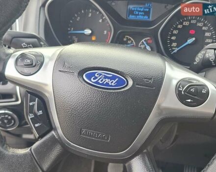 Черный Форд Фокус, объемом двигателя 1.6 л и пробегом 231 тыс. км за 8999 $, фото 84 на Automoto.ua