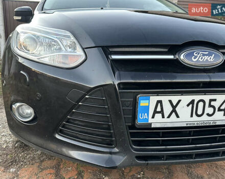 Черный Форд Фокус, объемом двигателя 2 л и пробегом 260 тыс. км за 7800 $, фото 58 на Automoto.ua
