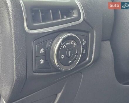 Черный Форд Фокус, объемом двигателя 1.6 л и пробегом 231 тыс. км за 8999 $, фото 81 на Automoto.ua