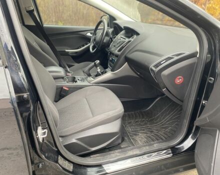 Черный Форд Фокус, объемом двигателя 1.6 л и пробегом 231 тыс. км за 8300 $, фото 14 на Automoto.ua